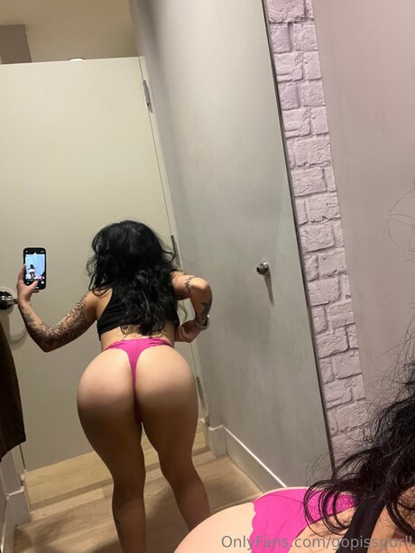 Gopissgurll nudes star pics