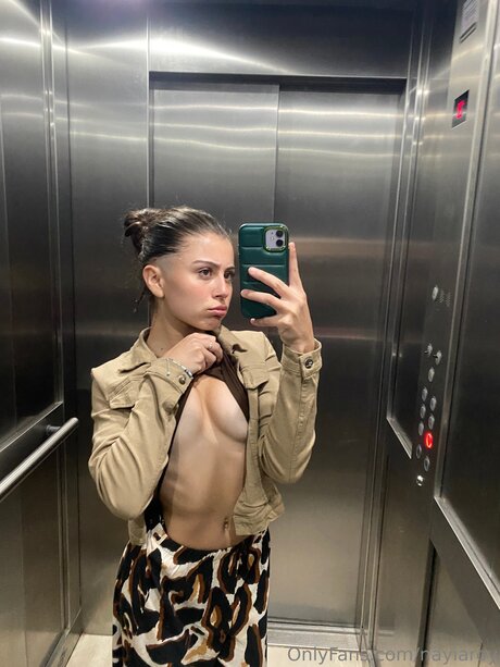 Nayiaroy art pornstar pic