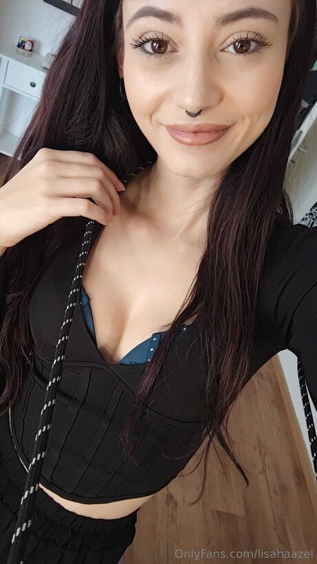 Lisahaazel pornstar exclusive image
