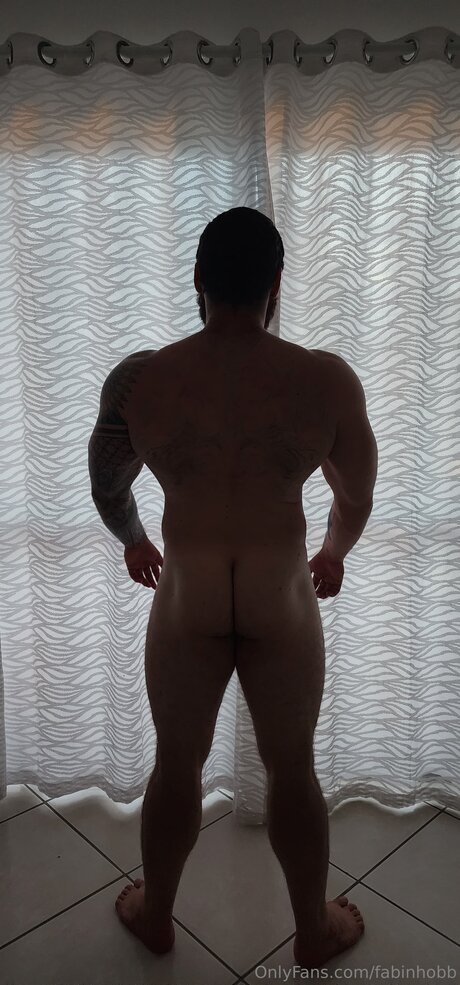 Fabinhobb pretty model photo