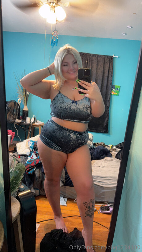 Bbg1234100 pornographic model photos