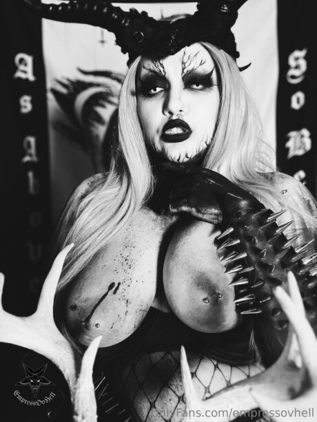 Empressovhell pornstar sex img