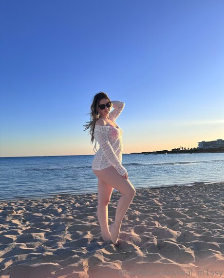 Bad M1ssy star naked photo