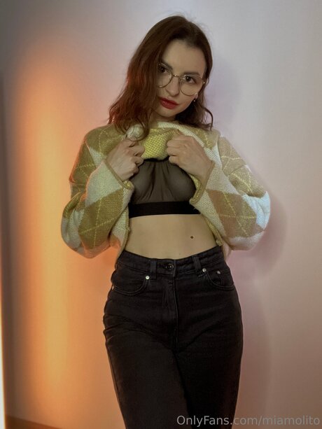 Miamolito star free img