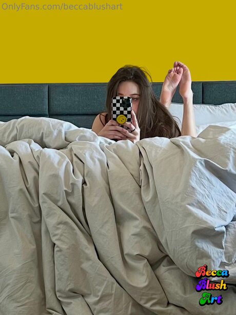 Beccablushart model exclusive images