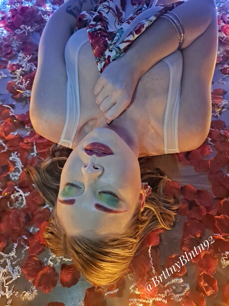 Brttnyblntn92 star nude photos