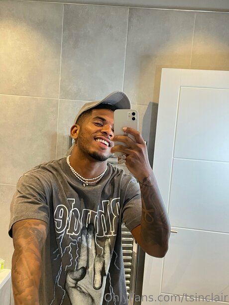 Tsinclair star sex photos