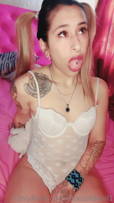 Sexualdevil1 star pic