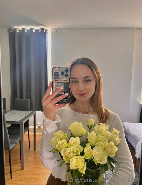 Milsmils sex actress photo