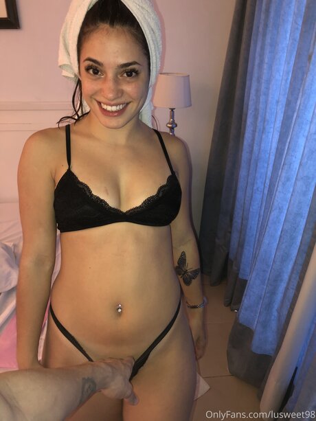 Lusweet98 pornstar adult images