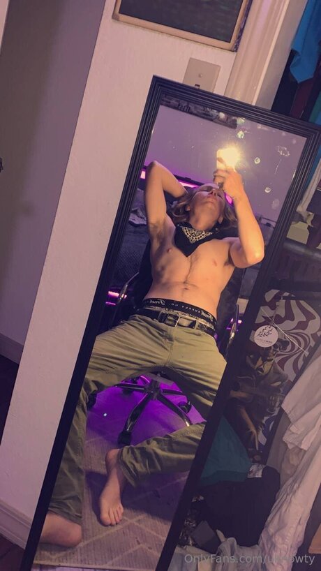 Uknowty star hd image