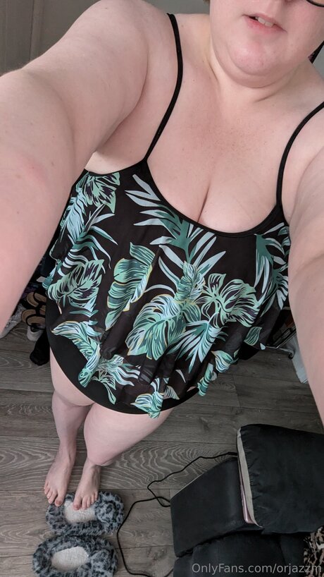Orjazzm star naked pics