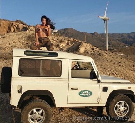 Yareliroses model exclusive photos