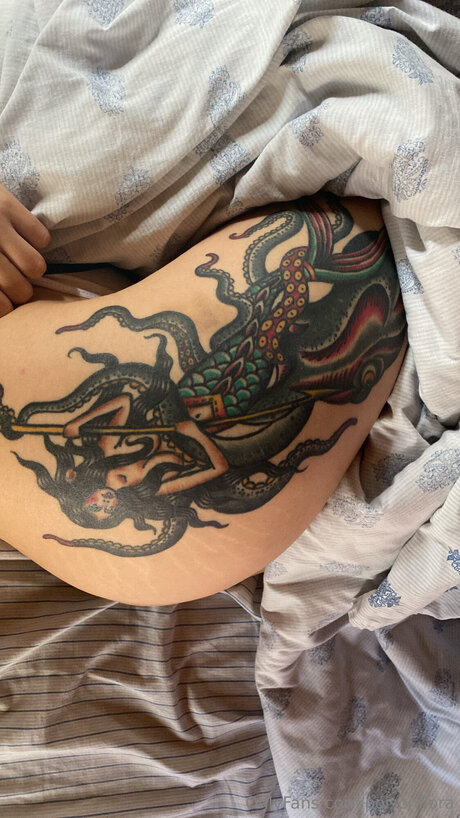 Poisonfloraa model sex pic