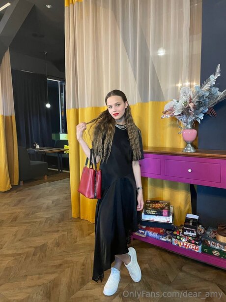 Dear Amy art model gallery