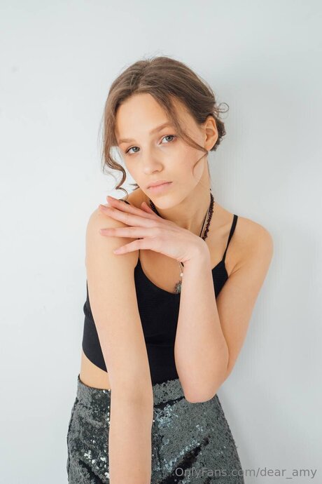 Dear Amy porn model images