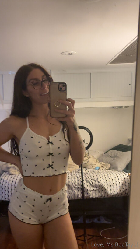 Msbootay pornographic model photos