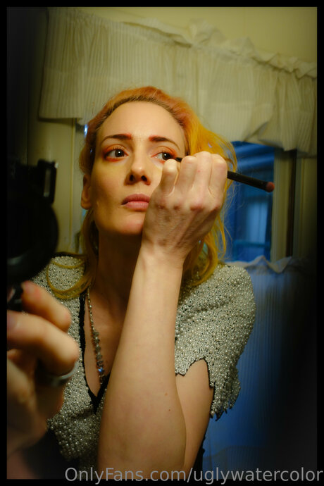 Uglywatercolor nudes star pictures