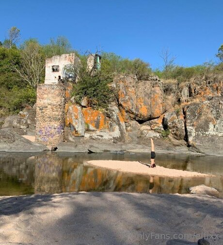 Elfixx exclusive model picture