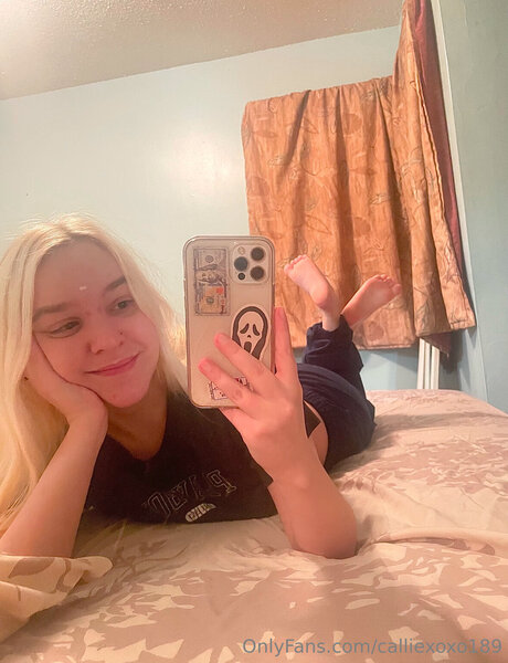 Calliexoxo189 hot star photos