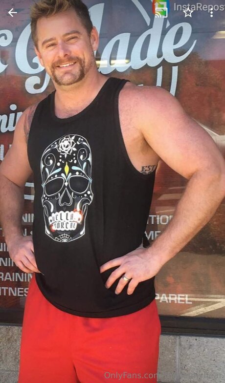 Thehennybear erotic pornstar pics