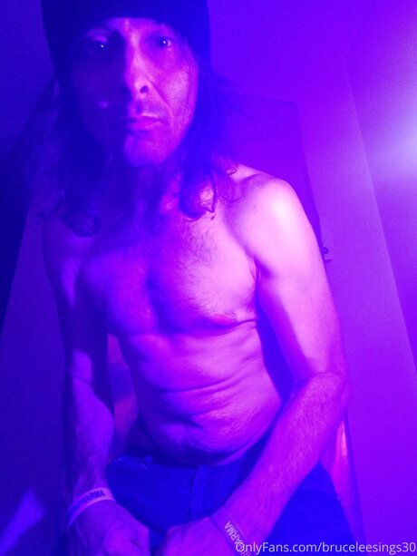 Bruceleesings30 nice model photos