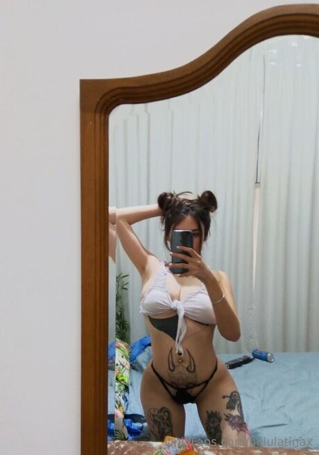 Belulatinax pornographic actress img