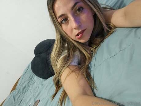 Bellachyna beautiful actress pictures