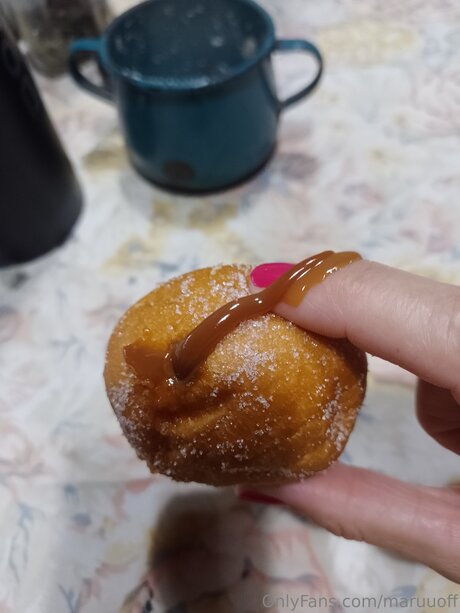 Maruuoff pornstar hot images