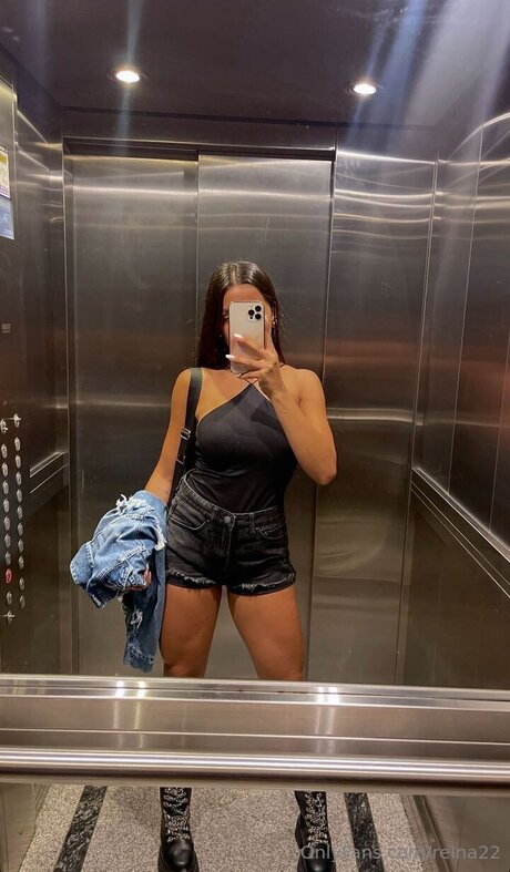 Reina22 hd actress gallery