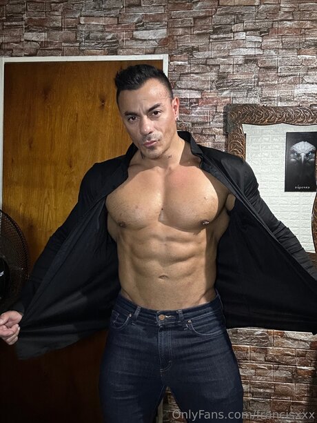 Francisxxx nude actress image