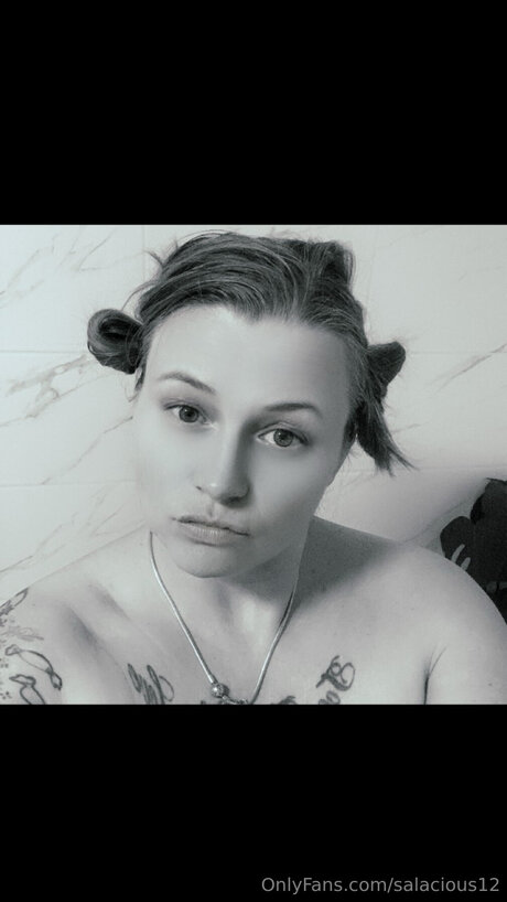 Salacious12 model free pic