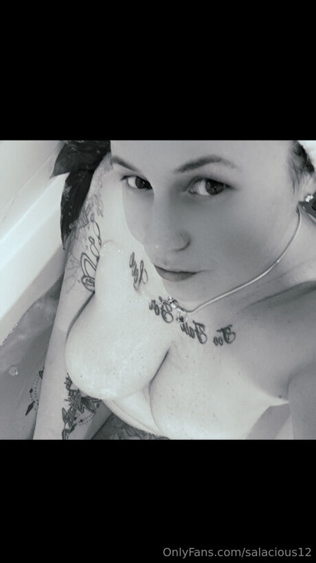 Salacious12 beautiful model galleries