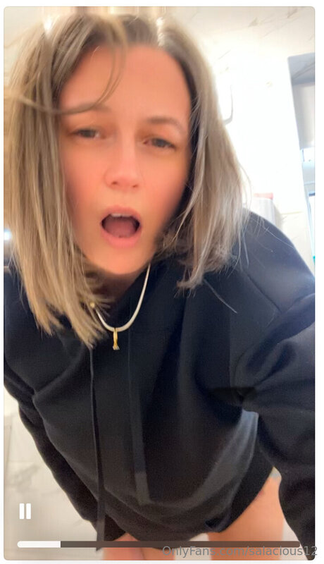 Salacious12 model beautiful pictures