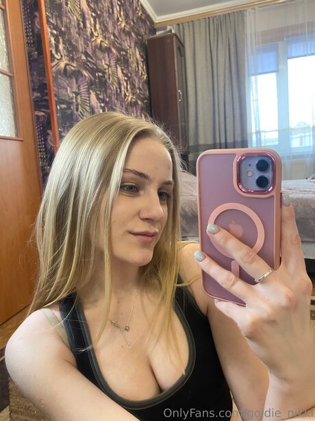 Goldie Nikki adult actress galleries