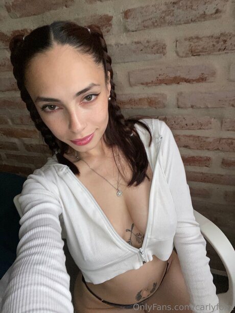 Itscarlaaa pornstar pretty galleries