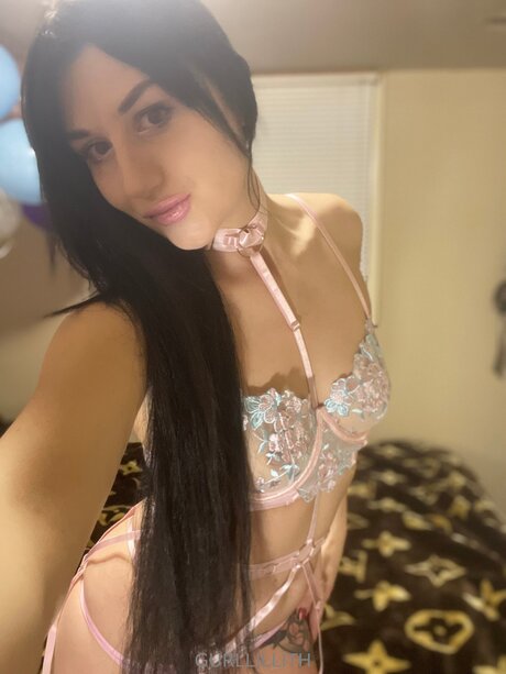 Girllillith erotic pornstar image