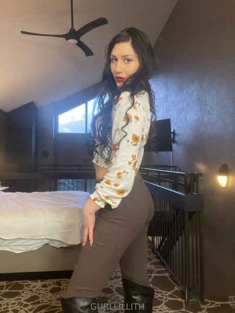 Girllillith hot star pics