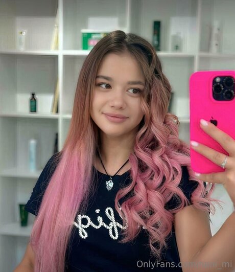 Nani Mi star high quality photo