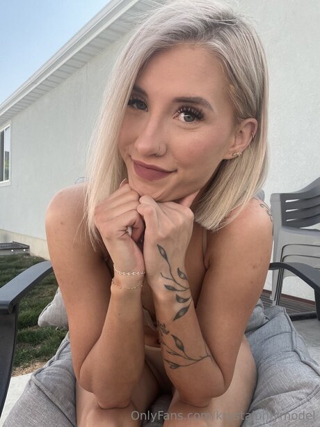 Krystalonlymodel perfect star picture