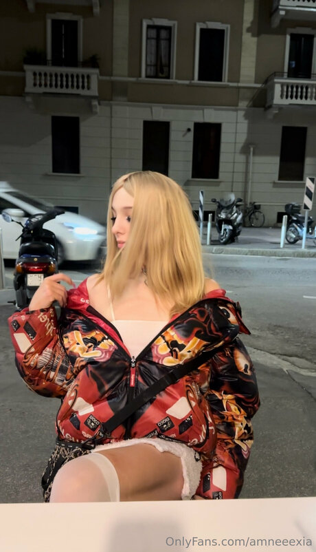 Sharonbugatti star top gallery