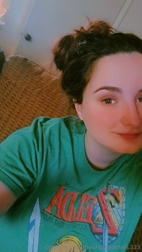 Chasing Waterfalls 123 nude actress photos