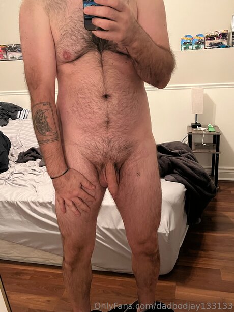 Dadbodjay133133 naked model images