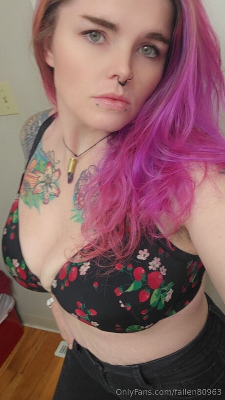 Fallen80963 adult star img