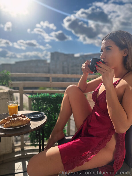 Chloeinnocence porn model images