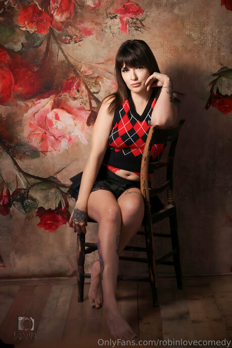 Robinlovecomedy pornstar nude pictures