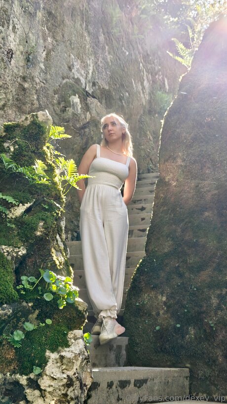 Dexey Vip perfect pornstar pictures