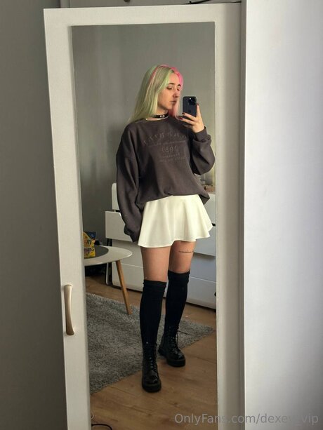 Dexey Vip pornstar naked pics