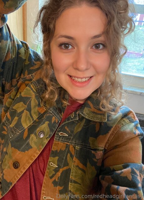 Redheadgirlfantasy beautiful star photo