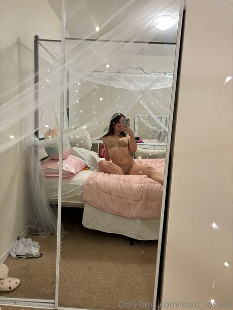 Xoxo Roseee star hd archive